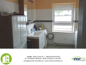 Terrassenwohnung Kaufbeuren Bad mit Fenster