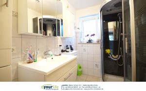 BadWoerishofen_Ergeschosswohnung_Badezimmer1