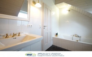 Türkheim_Doppelhaushaelfte_Badezimmer2