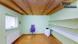 MarktRettenbach_Zweifamilienhaus_ObergeschossZimmer2